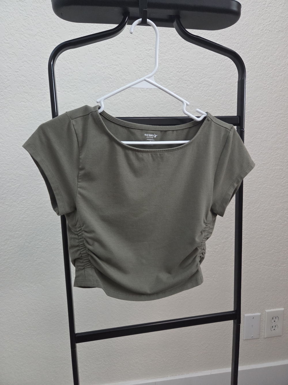 Old Navy Olive Ruched Side Crop Top